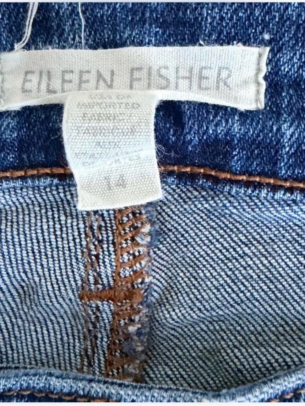 Eileen Fisher Organic Cotton Women's Straight Leg Jeans in Mid Blue - Picture 3 of 6